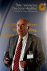 Am 15. April 2009 lud das Österreichische Controller-Institut (ÖCI) seine rund 550 Mitglieder zu einem exklusiven Welcome-Event ins Palais Liechtenstein ein. Erfreut zeigte sich Rita Niedermayr, Geschäftsführerin des ÖCI, dass soviele die Mitglieder der Einladung gefolgt sind. Gerade in Zeiten der Finanz-und Wirtschaftskrise steigt das Finanzbewusstsein in Unternehmen und die Bereitschaft den Controllern Gehör zu verschaffen, meinte sie in ihrer Begrüßungsrede. Wolfang Zelenka, Leiter des Konzernfinanzwesens bei Novomatic erläuterte am Beispiel von NOVOMATIC, die Bedeutung von effizienten und effektiven Controlling-Instrumenten in einem rasch wachsenden Unternehmen sowie die Notwendigkeit einer  Absicherung der Konzernentwicklung durch laufende Liquiditätssteuerung. Beim abschließenden Get together standen sowohl aktuelle wirtschaftspolitische Themen als auch reger Erfahrungsaustausch zwischen den Mitgliedern der stetig wachsenden Controlling-Community im Mittelpunkt. Im Bild: Mag. Wolfgang Zelenka (Leiter Konzernfinanzwesen Novomatic AG). 