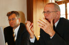                                
Pressekonferenz Stadtcasino Baden AG im Hotel Widder in Zürich am 9.5.06. Detlef Brose, Dr. Peter Blöchlinger