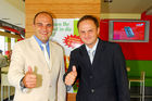 Die im Osten Österreichs starke Fastfood-Kette baut ab 2006 ihre Standorte österreichweit aus. Foto: Alexander Platzl (Geschäftsführer Schnitzelhaus RestaurationsgmbH) und Oliver Platzl (Geschäftsführer Schnitzelhaus RestaurationsgmbH)