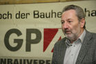 (C) Fotodienst/Anna Rauchenberger - 09.01.2008 - Wien - Die Wohnbauvereinigung für Privatangestellte (WBV-GPA) feierte heute gemeinsam mit der Baufirma und allen Arbeitern die Dachgleiche in der Quellenstraße 48 im 10. Wiener Gemeindebezirk. FOTO: Josef Kaindl (Bezirksvorsteher-Stellvertreter für den 10. Bezirk)