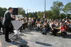 (C) Fotodienst/Anna Rauchenberger - Wien 30.08.2007 - MieterInnen beziehen den Wohnturm in der Kundratstraße 6 im 10. Wiener Gemeindebezirk: Heute wurden die Schlüssel feierlich übergeben. FOTO:  Mag. Michael Gehbauer (GF WBV - GPA)