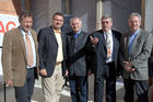 Gleichenfeier der neuen Wohnhausanlage in PurkersdorfFoto v.li.na.re: Gleichenfeier der neuen Wohnhausanlage in PurkersdorfHerr GF Mag. Michael Gehbauer (Wohnbauvereinigung fürPrivatangestellte);Herr Bürgermeister Mag. Karl Schlögl (Purkersdorf); Herr Aufsichtsratsvorsitzender Hans Sallmutter(Wohnbauvereinigung für Privatangestellte); Herr Dir. Ing. Dieter Orthner; Gast