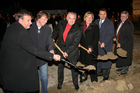 (C) fotodienst/Anna Rauchenberger - Purkersdorf - 27.11.2006  - Der Spatenstich zum neuen Wohnhaus in Purkersdorf wurde zuerst auf der Liegenschaft und anschließend in gemütlicher Atmosphäre in einem Lokal gefeiert. FOTO v.l.: Mag. Michael Gehbauer (GF der Wohnbauvereinigung für Privatangestellte), Ing. Christian Hehenberger (GF der
Wohnbauvereinigung für Privatangestellte),  Hans Sallmutter (Aufsichtsratsvorsitzender der Wohnbauvereinigung für Privatangestellte), Heidemaria Onodi (Landeshauptmann-Stv., NÖ), Mag. Karl Schlögl (Bgm. Purkersdorf), Ing. Dieter Orthner (Dyckerhoff & Widmann Ges.m.b.H.). 