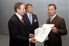 (C)fotodienst/Mag. Daniel Katzinger - Wien 05.10.2006,
Heute fand im Festsaal der Telekom Austria die Preisverleihung des vom  Report Verlag initiierte ebiz egovernment award 2006 statt. 
Foto: 3.Platz O.Ö. Firma BAUERNFEIND