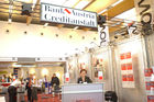 Wirtschaftsfaktor Kleingärten: Foto : Messestand der Bank Austria Creditanstalt 