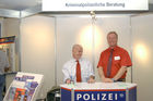 Wirtschaftsfaktor Kleingärten: Foto : Messestand der Polizei