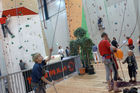 Kletterbegeisterte und die, die es noch werden wollen, konnten die neue Kletterhalle ausprobieren.                                