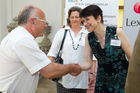 (c) fotodienst / Anna Rauchenberger - Wien, am 10.06.2010 -  Der Verlag Lexis Nexis lud heute ins Palais Schönborn in der Laudongasse zum Sommerfest. Nach kurzer Begrüßung konnten sich die rund 300 Gäste im Garten bei Erfrischungen und Snacks stärken.