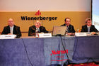 (C) fotodienst/Patrick Krajnc - Wien, 17.03.2009 - Wienerberg Bilanzpressekonferenz:  FOTO: v.l.n.r.: Willy Van Riet- Finanzvorstand Wienerberger AG; Wolfgang Reithofer - Vorstandsvorsitzender Wienerberger AG; Heimo Scheuch - Vorstandsmitglied Wienerberger AG; Johann Windisch - Vorstandsmitglied Wienerberger AG