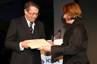 (C) fotodienst/Anna Rauchenberger - Wien, 20.3.2009 - Heute feierte die KBA-Mödling AG ihr 160-jähriges Firmenjubiläum im Technischen Museum Wien. Gleichzeitig wurde auch ein Führungswechsel gefeiert. FOTO v.l.:  Vorstandsvorsitzender KommR Wolfgang Schischek, KBA-Mödling, KommR Sonja Zwazl, Bundesrätin und Präsidentin der Wirtschaftskammer NÖ