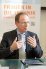  (c) fotodienst / Anna Rauchenberger - Wien, am 06.10.2015 – PK Frauen in der Technik in Österreich: Leichter Aufschwung – fehlende Dynamik. „Technolution“ zeigt Role Models. FOTO: FH-Prof. DI Dr. Fritz Schmöllebeck, Rektor FH Technikum Wien: