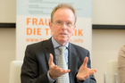 (c) fotodienst / Anna Rauchenberger - Wien, am 06.10.2015 – PK Frauen in der Technik in Österreich: Leichter Aufschwung – fehlende Dynamik. „Technolution“ zeigt Role Models. FOTO: FH-Prof. DI Dr. Fritz Schmöllebeck, Rektor FH Technikum Wien: