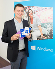  (c) fotodienst / Anna Rauchenberger - Wien, am  15.10.2013 - Microsoft Österreich lud am 15. Oktober zu einem gemeinsamen Launch-Abend von Windows 8.1 und Surface 2. Im Mittelpunkt standen dabei die wichtigsten Neuerungen aus Konsumenten- und Unternehmenssicht. Die Weiterentwicklung des beliebten Betriebssystems Windows 8 bringt zahlreiche Neuerungen für den Einsatz auf PCs, Tablets und anderen Devices. FOTO Stefan Sennebogen, Leiter Geschäftsbereich Windows, Microsoft Österreich: