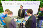  (c) fotodienst / Anna Rauchenberger - Wien, am  15.10.2013 - Microsoft Österreich lud am 15. Oktober zu einem gemeinsamen Launch-Abend von Windows 8.1 und Surface 2. Im Mittelpunkt standen dabei die wichtigsten Neuerungen aus Konsumenten- und Unternehmenssicht. Die Weiterentwicklung des beliebten Betriebssystems Windows 8 bringt zahlreiche Neuerungen für den Einsatz auf PCs, Tablets und anderen Devices. FOTO Surface 2 konnte ausprobiert und getestet werden: