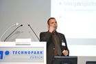 1. Swiss Business - & IT - Service-management Forum 2010
Technopark Zürich.
Thomas Spring ( plain it AG ).