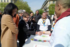 fotodienst/ Christian Kemp;Paris - Im Rahmen des European Year of Volunteering (EYV) macht die EYV-Tour 2011 ab 14. April Station in Paris.