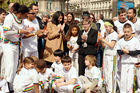 fotodienst/ Christian Kemp;Paris - Im Rahmen des European Year of Volunteering (EYV) macht die EYV-Tour 2011 ab 14. April Station in Paris.