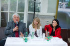 (c) fotodienst / Johannes Brunnbauer | Präsentation des 'T-Mobile Umwelt- und Nachhaltigkeitsfonds' 
Im Bild.vlnr.:
Helmut Pöchlaner, Sascha Walleczek und Monika Langthaler