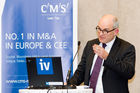 (C) fotodienst.at / Anna Rauchenberger - Wien, am 21.06.2011 - CMS Reich-Rohrwig Hainz ist eine der führenden Rechtsanwaltskanzleien für Wirtschaftsrecht mit Standorten in Österreich und Südosteuropa. Heute präsenterte die Kanzlei im Haus der Industrie die CMS European M&A Study 2011, die besagt: Es gibt zunehmend Anzeichen dafür, dass sich das Kräfteverhältnis verschiebt und der M&A-Markt sich wieder stärker zu einem Verkäufer-Markt entwickelt. FOTO: Dr Peter Huber, CMS