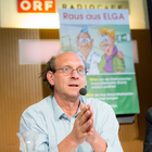  (c) fotodienst / Anna Rauchenberger - Wien, am 17.06.2014 -  Diskussionsabend Alarm für Senioren: ELGA kommt, der Hausarzt geht? FOTO: Dr. Hans Zeger, Obmann der ARGE Daten: