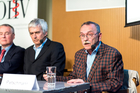 Auf Einladung des Österreichischen Hausärzteverbandes diskutierten Dr. Johannes Pietschmann, Dr. Christian Euler, Dr.in Eva Launig sowie Dr. Wolfgang Werner unter der Moderation von Dr. Wolfgang Geppert über Primärversorgungszentren als 