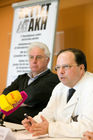 Sparpläne des Rektors der MUW Mediziner sind zu Kampfmaßnahmen entschlossen.Betriebsversammlung.(C) fotodienst, Martina Draper.Foto:vlnr: Dr. Ingwald Strasser, stellvertretender Vorsitzender, Dr. Thomas Szekeres, Vorsitzender des Betriebsrates.: