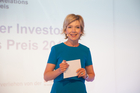 In Frankfurt wurden am 24. Mai 2016 die Preisträger des Deutschen Investor Relations Preises 2016 gekürt. Mit diesem Preis wird alljährlich herausragende Investor Relations-Arbeit in Deutschland prämiert. Er wurde dieses Jahr zum 16. Mal vergeben. Im Bild: Corinna Wohlfeill, n-tv
