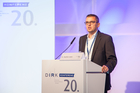Das Motto der 20. DIRK-Konferenz orientiert sich an der aktuellen Diskussion um das Spannungsfeld zwischen der Legalität und der Legitimität wirtschaftlichen Handelns. Der Ethik-Begriff rückt mehr und mehr auch in den ökonomischen Fokus. Im Bild: Dr. Stephan Lowis, Präsident des DIRK.