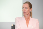 Der Travel Industry Club Austria lud zu einer Diskussion über die Vor- und Nachteile ökologischen und sozialen Handels (CSR) ins Hotel Le Meridien. Im Bild: CSR-Beraterin Karin Huber-Heim.