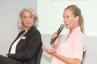 Der Travel Industry Club Austria lud zu einer Diskussion über die Vor- und Nachteile ökologischen und sozialen Handels (CSR) ins Hotel Le Meridien. V.l.n.r. Kerstin Dohnal (Destination: Development) und Karin Huber-Heim (csr and communication).