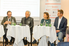 Der Travel Industry Club diskutierte im Wiener Steigenberger Hotel Herrenhof die fehlende Einbindung von Praktikern in den Gesetzgebungsprozess. Im Bild v.l.n.r. Sepp Schellhorn (NEOS), Rudolf Tucek (The Cube Hotels), RA Simone Schmutzer, Mario Riederer (Prodinger Tourismusberatung). 