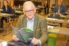 Der Travel Industry Club Austria diskutierte im MAXX Hotel Wien mit Energie- und Reiseexperten darüber, warum und wie die Umweltkosten künftig in die Reisekosten eingepreist werden (müssen). Im Bild: Hans Harrer (Senat der Wirtschaft).