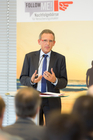  (c) fotodienst / Anna Rauchenberger - Wien, am 21.09.2015 - Follow Me! Nachfolgebörse für Versicherungsmakler und Informationskampagne des Österreichischen Versicherungsmaklerrings ÖVM. FOTO Akad. Vkfm. Gunther Riedlsperger, Bundesobmann der Versicherungsmakler: