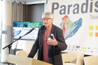Das erste Tourismusforum im Rahmen der Europäischen Toleranzgespräche am 16. Mai 2018 im Hotel Holiday Inn Villach war der Suche nach dem Paradies in Europa und darüber hinaus gewidmet. Im Bild: Historiker und Ausstellungskurator Dr. Werner Koroschitz.