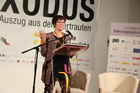Lesung, Diskussion und Verleihung des Europäischen Toleranzpreises 2020 für Demokratie und Menschenrechte des Österreichischen PEN-Club und der Stadt Villach. Im Bild: Preisträgerin Erna Pfeiffer.
