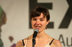 Mit dem traditionellen Poetry Slam wurden die 6. Europäischen Toleranzgespräche im Kärntner Bergdorf Fresach abgeschlossen. Im Bild: Tara Meister aus St. Veit.