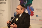 Die Macht der Sprache, die Kraft der Demokratie und das Thema Fairness & Gerechtigkeit in Bibel, Tora und Koran standen am Nachmittag des Europaforums auf dem Programm. Im Bild: Gemeinderabbiner Schlomo Hofmeister.