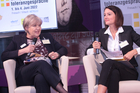 Das Wirtschaftsforum der Europäischen Toleranzgespräche in Fresach war auch 2022 wieder hochkarätig besetzt. Im Bild: Marlies Krainz-Dürr (Pädagog. Hochschule Kärnten), ORF-Moderatorin Sonja Sagmeister-Brandner.