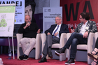 Das Wirtschaftsforum der Europäischen Toleranzgespräche in Fresach war auch 2022 wieder hochkarätig besetzt. Im Bild v.l.n.r. CoCreation-Profi Georg Michalik, Landeshauptmann Peter Kaiser, Moderator Roland Gruber.