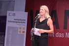 Mit dem traditionellen Poetry Slam wurden die Europäischen Toleranzgespräche 2022 Freitrag abend abgeschlossen. Neun Poet*innen traten an, im Bild: Silke Gruber aus Innsbruck.