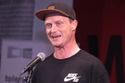 Mit dem traditionellen Poetry Slam wurden die Europäischen Toleranzgespräche 2022 Freitrag abend abgeschlossen. Neun Poet*innen traten an, im Bild: DaWastl.