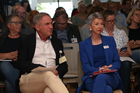Wirtschaftsforum der Toleranzgespräche im Kärntner Bergdorf Fresach am 26. Mai 2023. Im Bild: Manfred Sauer, Gaby Schaunig.