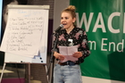 Poetry Slam der Europäischen Toleranzgespräche am 26. Mai 2023 in Fresach. Im Bild: Die Siegerin Estha Sackl.