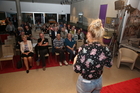 Poetry Slam der Europäischen Toleranzgespräche am 26. Mai 2023 in Fresach. Im Bild: Die Siegerin Estha Sackl.