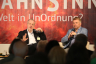Wirtschaftsforum der Toleranzgespräche 2025. Im Bild: Unternehmensberater Michael Paul und US-Experte Prof. Reinhard Heinisch.