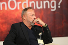 Wirtschaftsforum der Toleranzgespräche 2025. Im Bild: PR- und Finanzexperte Ralf-Wolfgang Lothert.