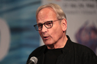 Nach der Mittagspause ging es beim Wirtschaftsforum II um Konfliktmanagement und konstruktive Lösungen für destruktive Streitfragen. Im Bild: Arnold Mettnitzer.