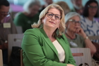 Nach der Mittagspause ging es beim Wirtschaftsforum II um Konfliktmanagement und konstruktive Lösungen für destruktive Streitfragen. Im Bild: Angelika Kiessling-Kranzelmayer.