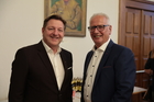 Das Vorprogramm der Europäischen Toleranzgespräche 2026 im Rathaus Villach wurde mit einem kurzen Bühnenstück von Clemens Luderer (